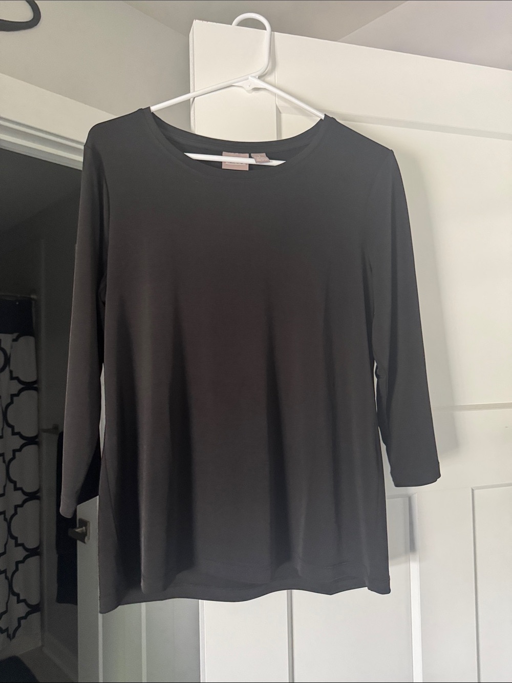Chico's Black Long Sleeve Crewneck Blouse